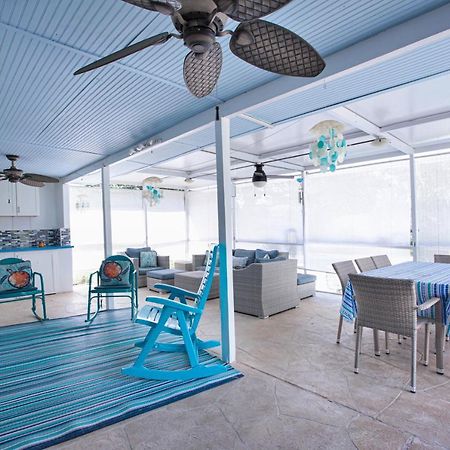 וסט פאלם ביץ' Beautiful Home With Pool And Outdoor Space מראה חיצוני תמונה